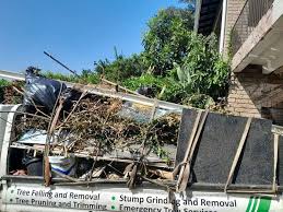 Best Garage Cleanout  in Fulton, MS